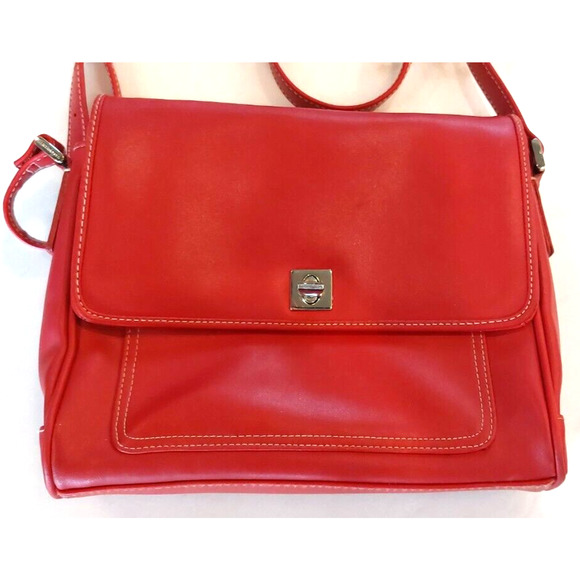 Liz Claiborne Red Leather Multipocket Crossbody Zip Purse Gold Hardware - Picture 3 of 16